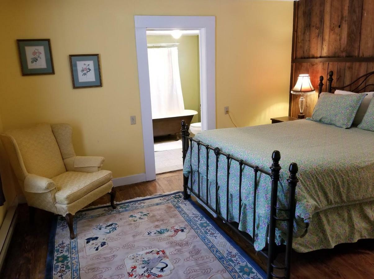The Cabins At Healing Springs Crumpler Экстерьер фото
